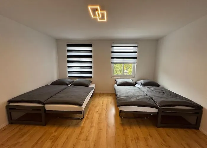 Grosse Mit Xxl-balkon In Mitte