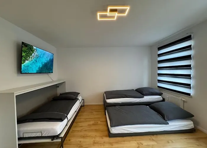 Grosse Mit Xxl-balkon In Mitte 公寓